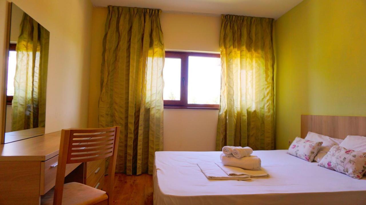 Морски Апартаменти Джулай Морнинг - July Morning Sea View Apartments Kavarna Exterior photo